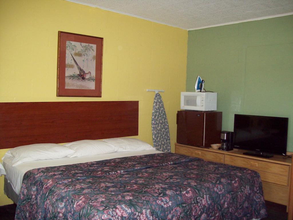 Budget Inn Sanderson Room photo