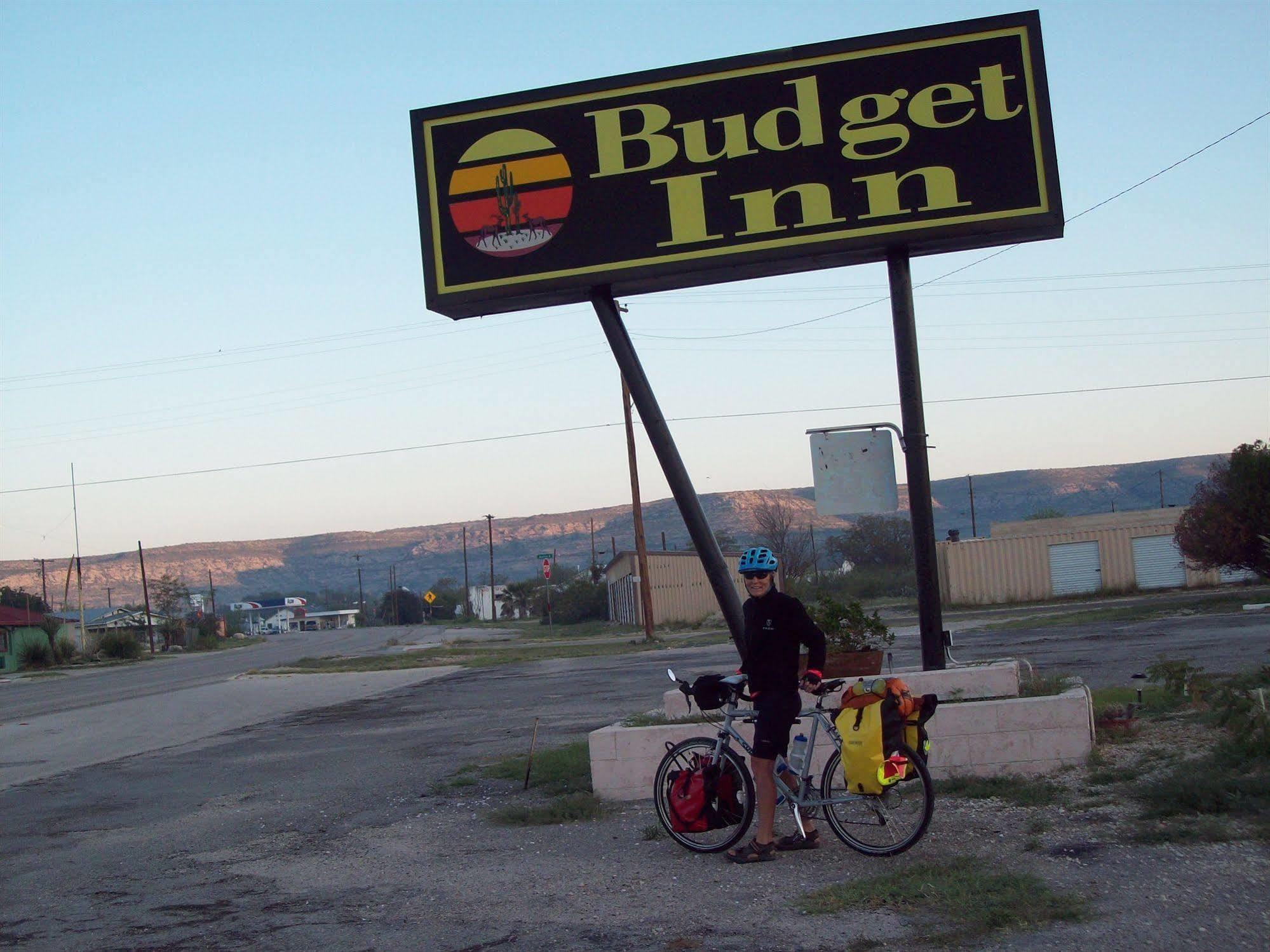 Budget Inn Sanderson Exterior photo